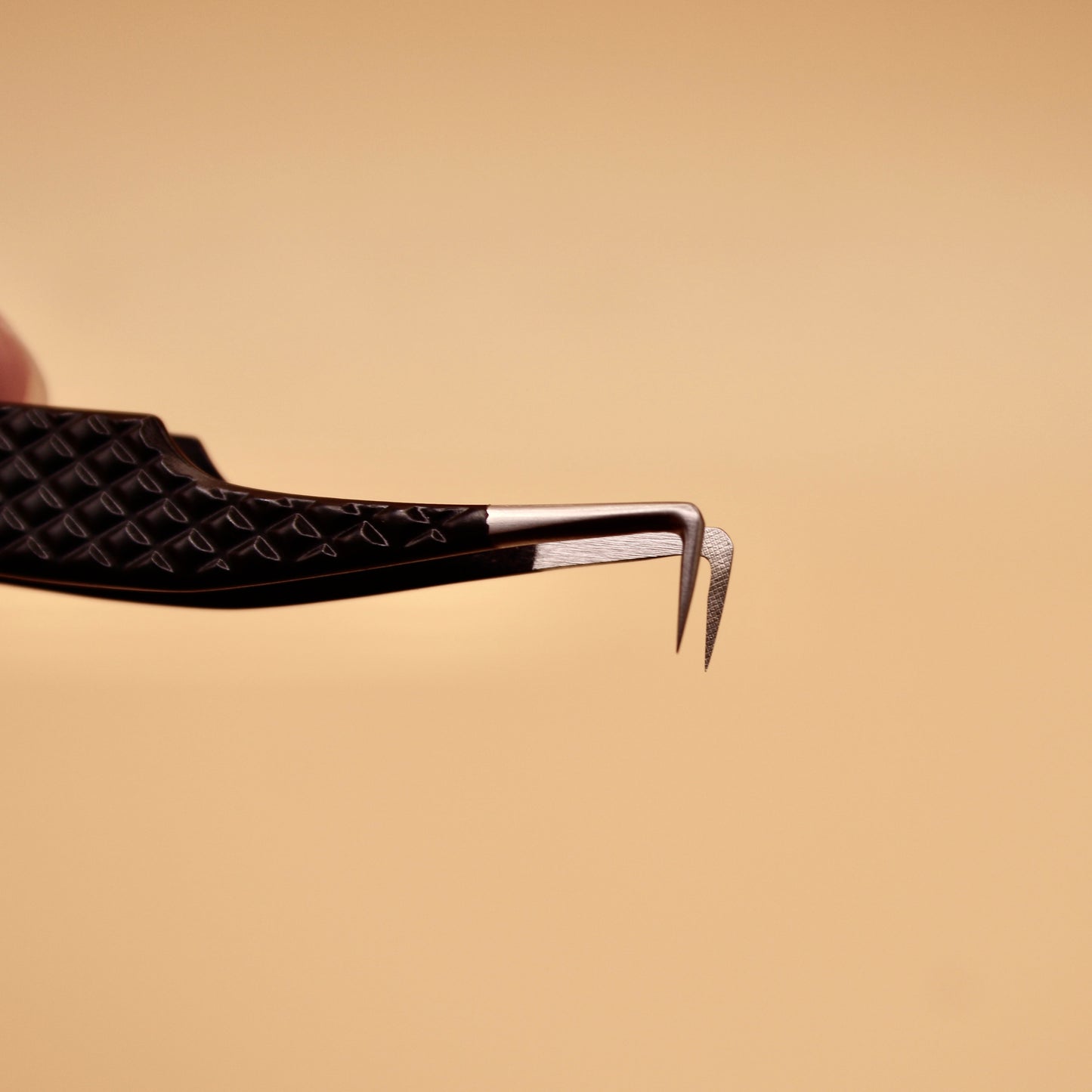 Curved Thin Boot Fibre Tweezer
