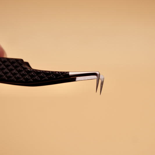Curved Thin Boot Fibre Tweezer